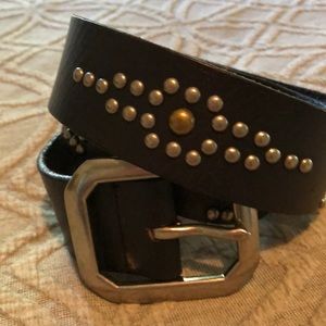 Fun Betsey Johnson belt, size Large. EUC